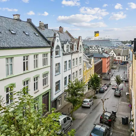 Hellegata 4b Ålesund